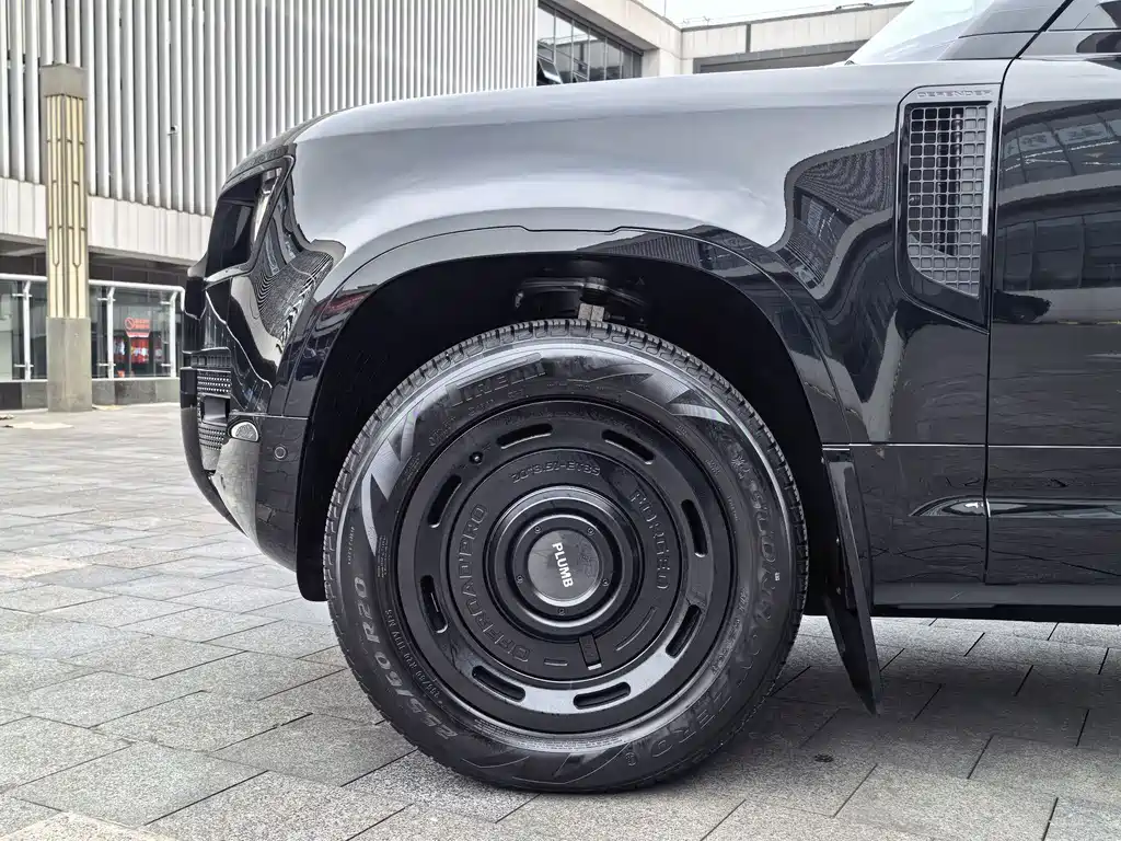 Land Rover Land Rover Defender 2024 110 3.0T P400 X-DYNAMIC HSE