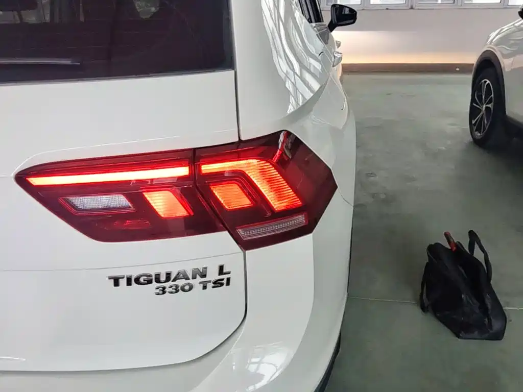 Volkswagen Tiguan L — миниатюра 8