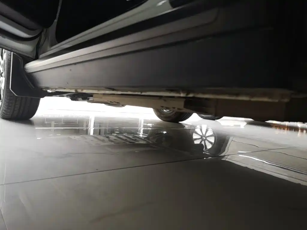Baojun Yueye — миниатюра 22