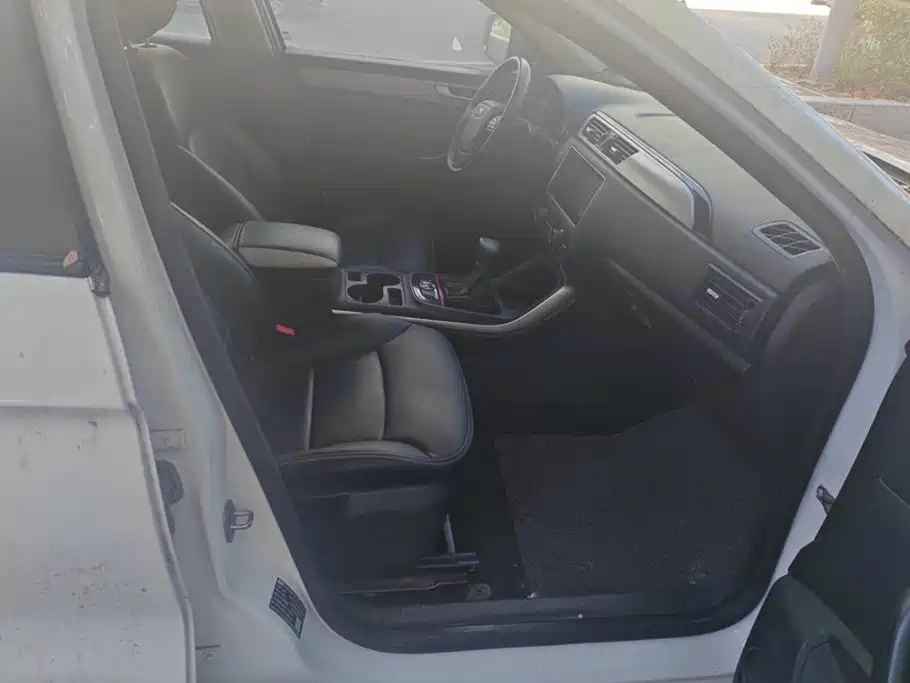 Qoros Qoros 5 — миниатюра 8