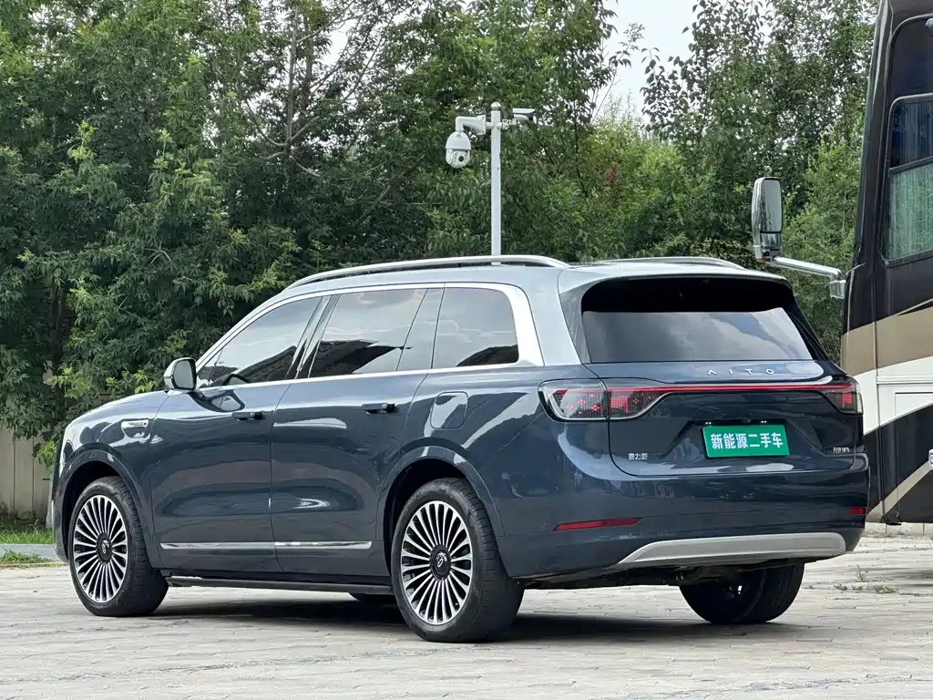 Aito M9 2024 Ultra 52kWh 6 мест