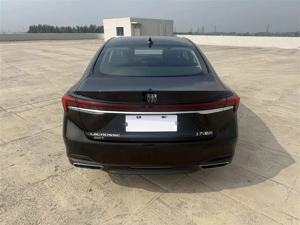 Buick LaCrosse — миниатюра 8