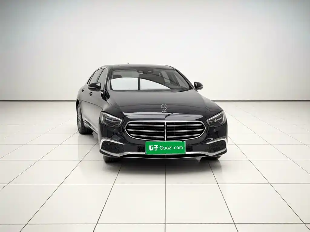 Mercedes-Benz E-Class — миниатюра 3