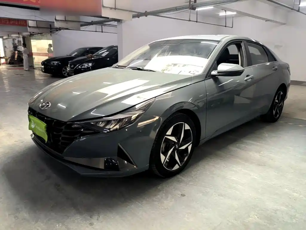 Hyundai Elantra — миниатюра 2