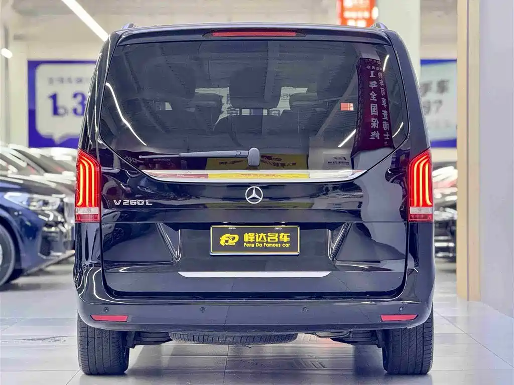 MERCEDES-BENZ  V CLASS