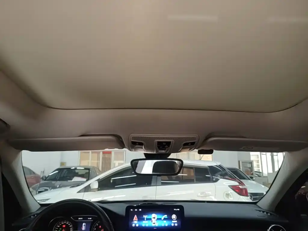 Mercedes-Benz GLA — миниатюра 18
