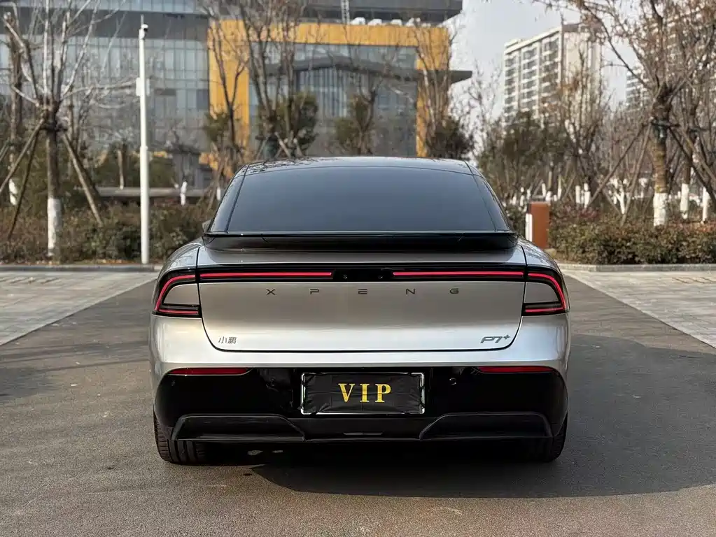 XIAOPENG P7+