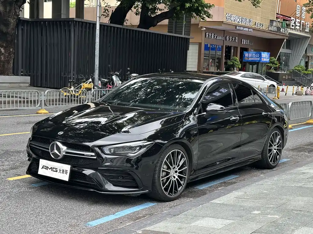 Mercedes-Benz CLA AMG 2023