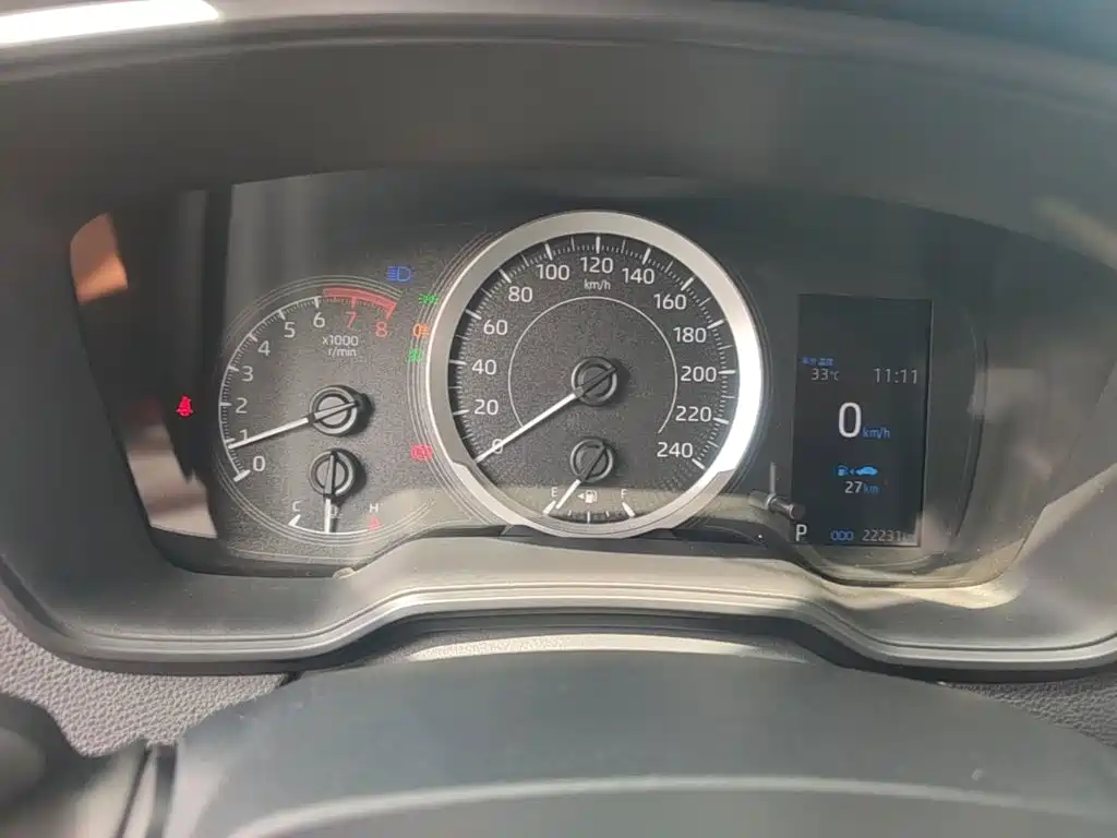 Toyota Corolla — миниатюра 12