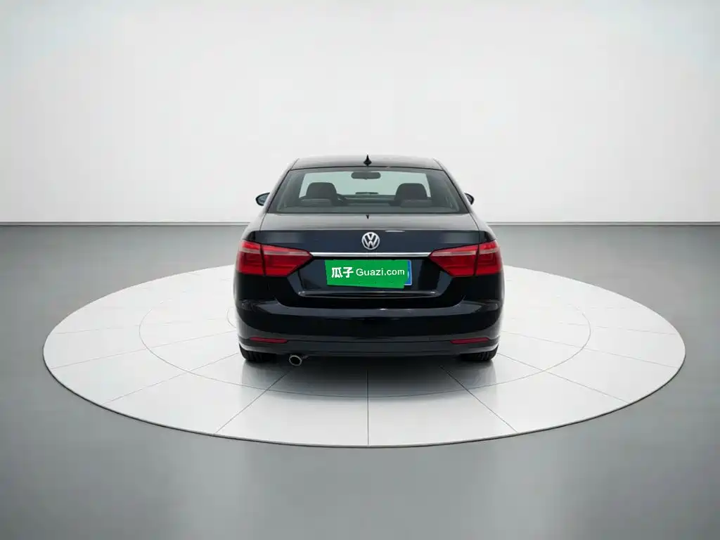 Volkswagen Lavida — миниатюра 5