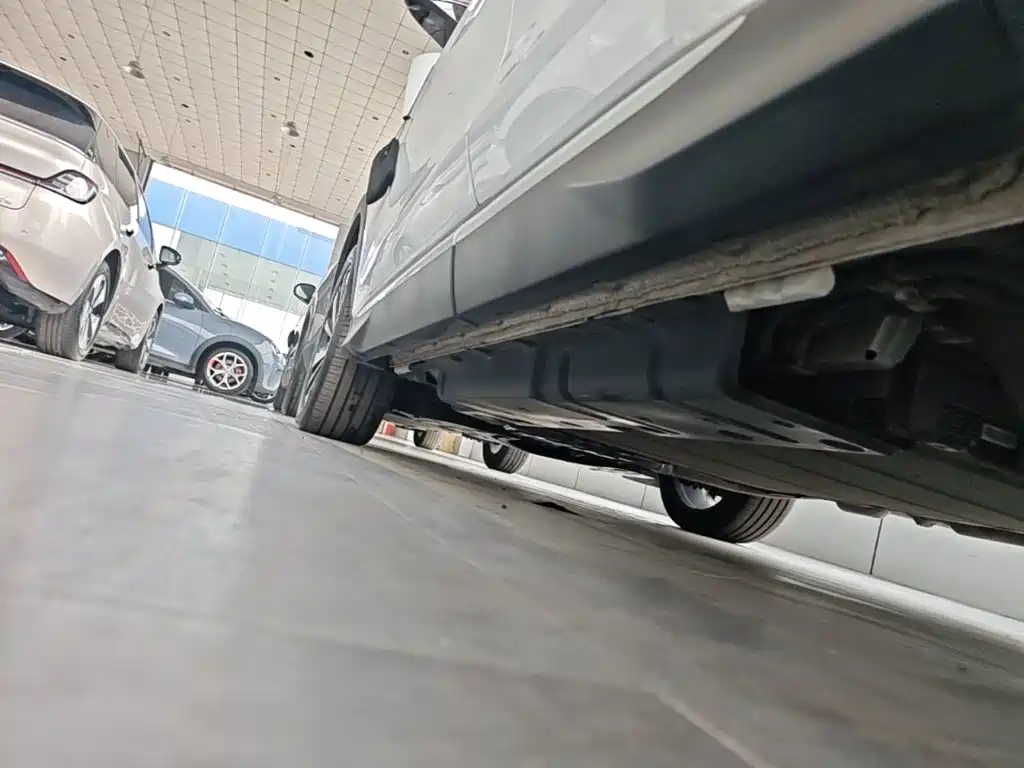 BYD PLUS New Energy — миниатюра 22