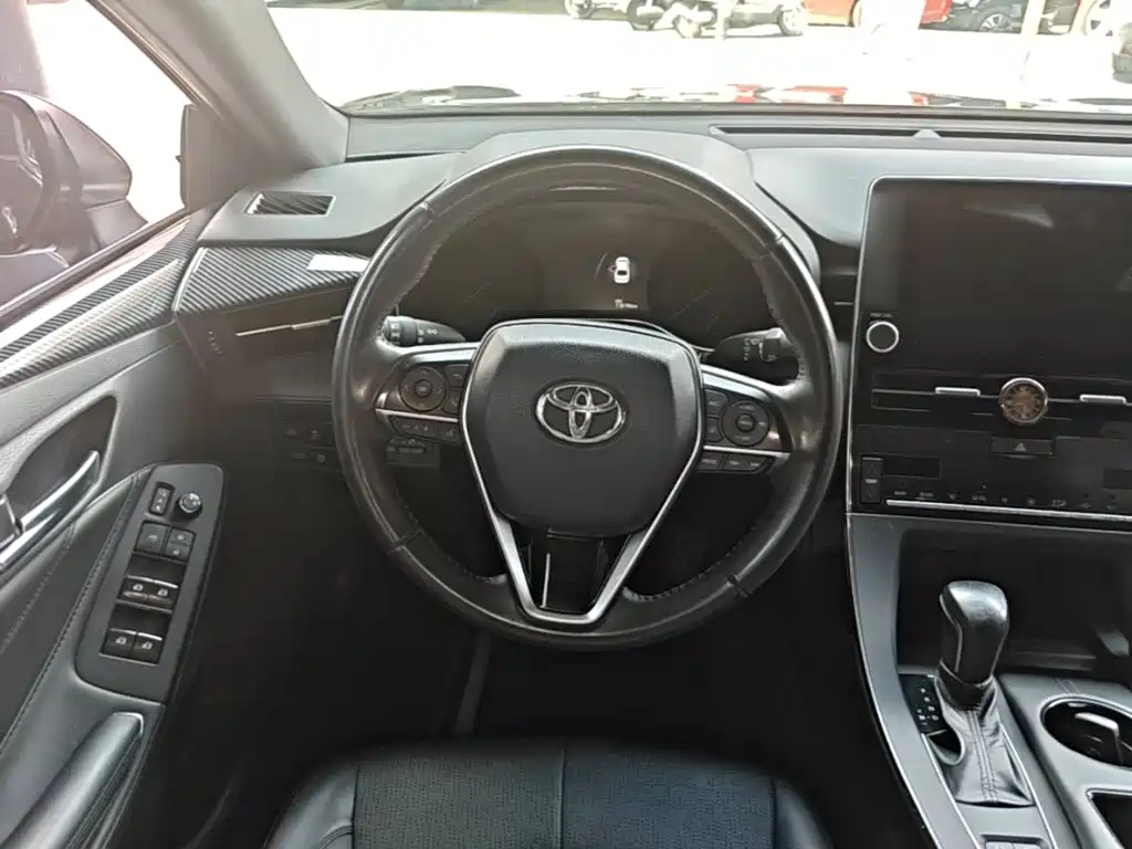 Toyota Avalon — миниатюра 11