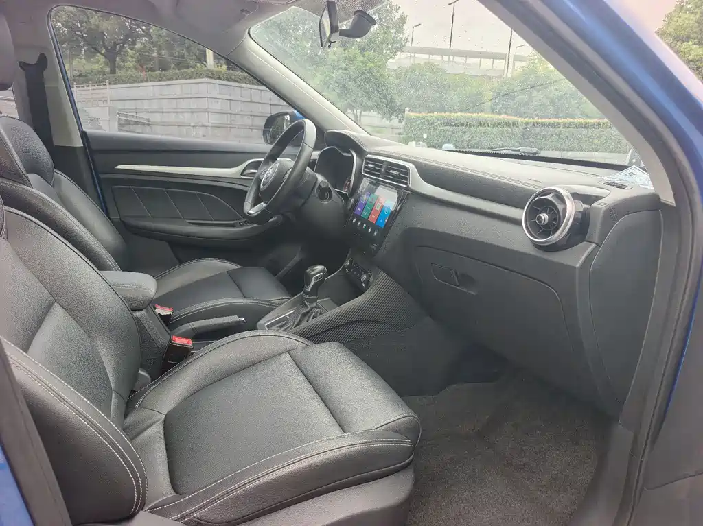 MG ZS — миниатюра 8