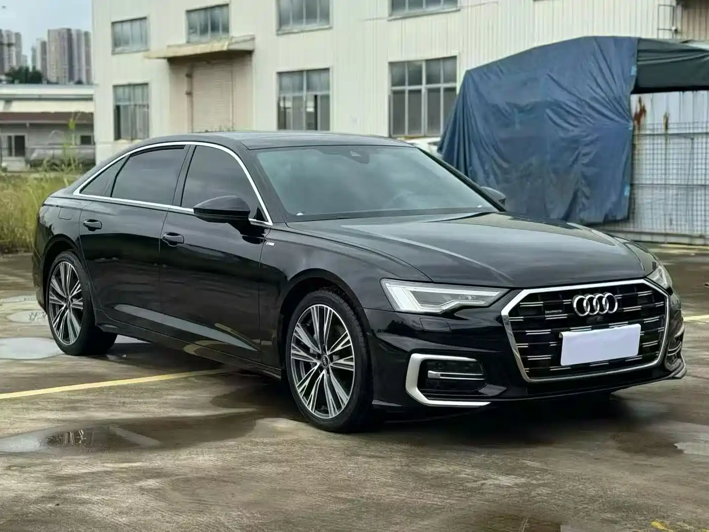 奥迪A6L 2023款 45 TFSI quattro 臻选动感型 2023