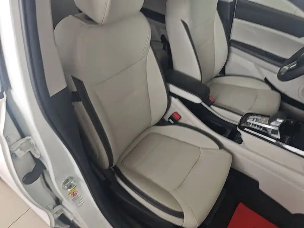 BYD Yuan Pro — миниатюра 25