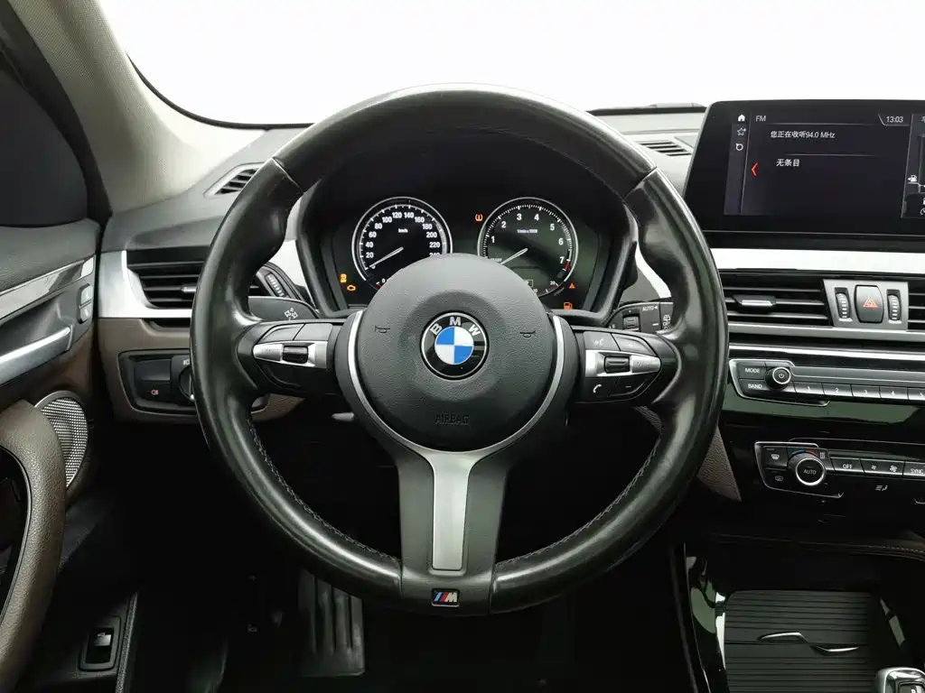 BMW X1 — миниатюра 11