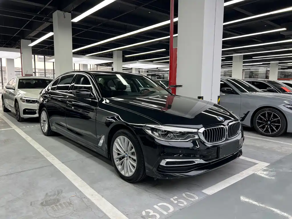 BMW 5 Series — миниатюра 3