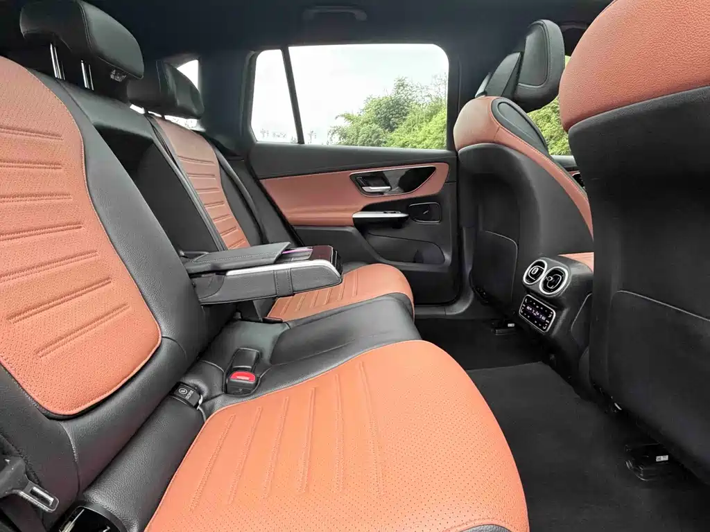 Mercedes-Benz GLC — миниатюра 6