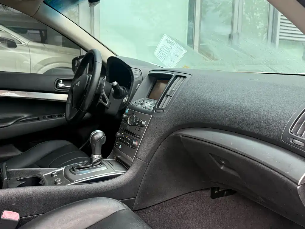 Infiniti G — миниатюра 16