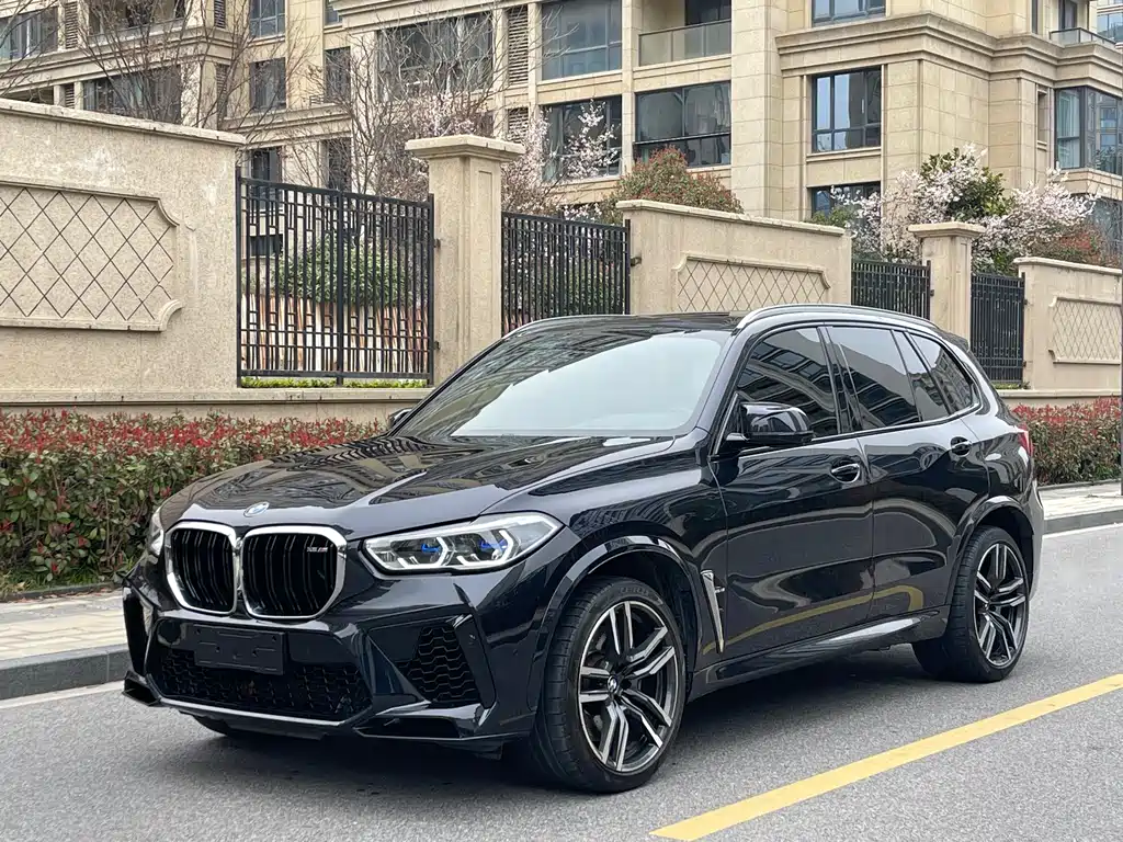 BMW X5 M