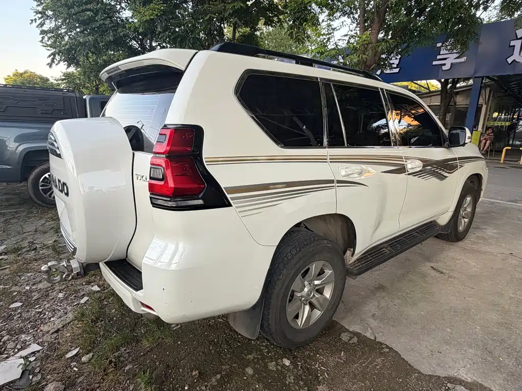 Toyota Land Cruiser Prado 2018 3.0T