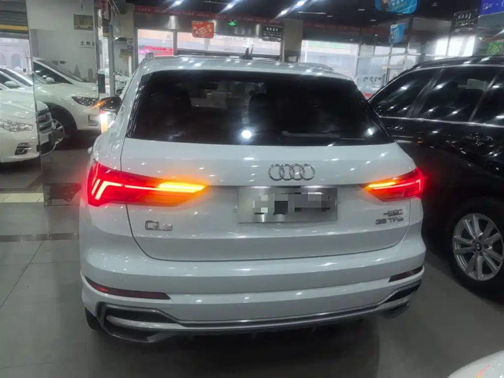 Audi Q3 2020 35 TFSI