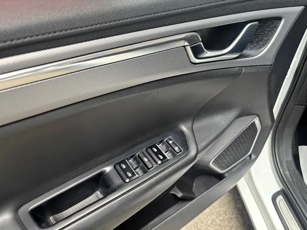 Geely Emgrand GL GL 2017 1.8L DCT Elite