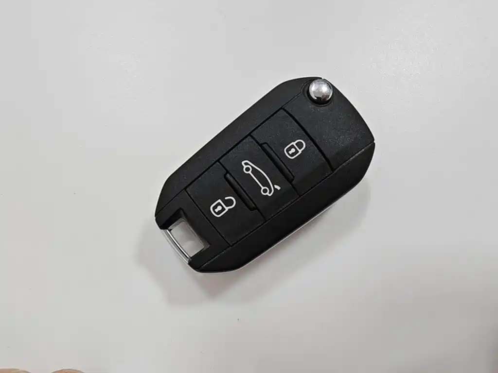 Citroen Elysee — миниатюра 9