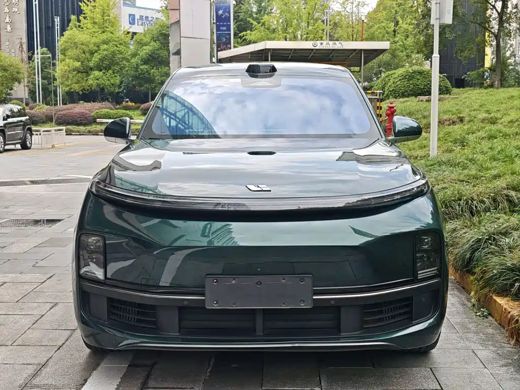 Li Auto Li L8 — миниатюра 2