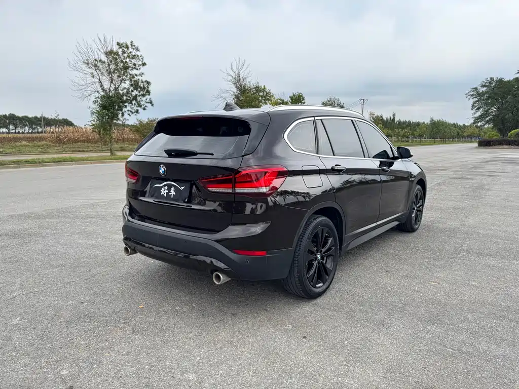BMW X1 — миниатюра 9