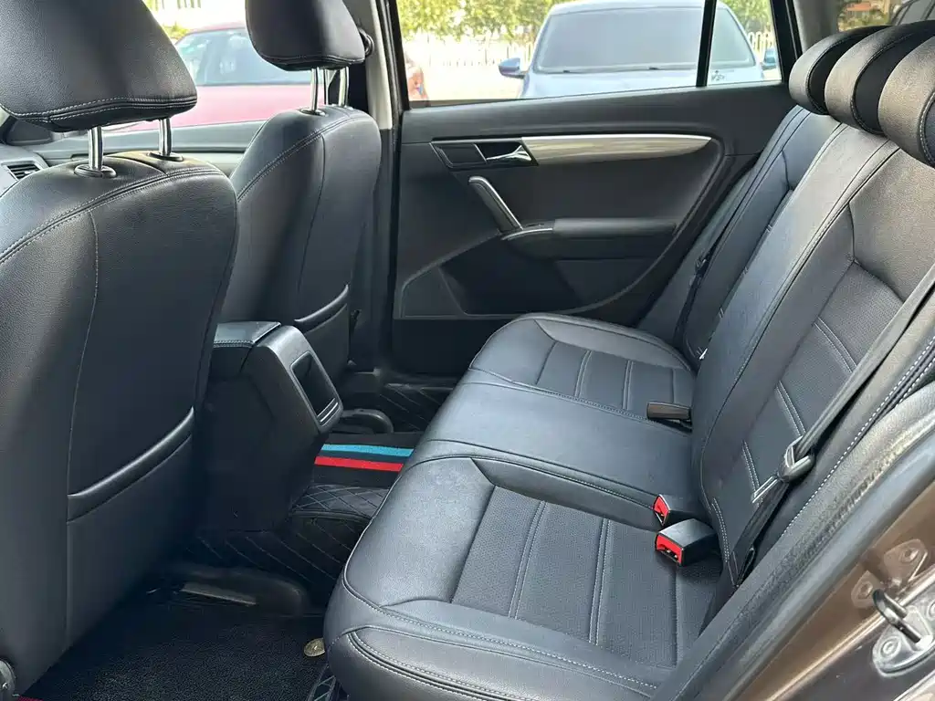 Volkswagen Gran Lavida — миниатюра 6