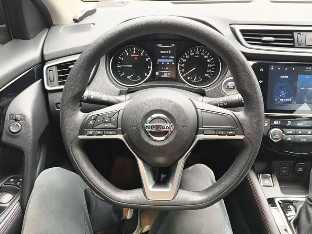Nissan Qashqai — миниатюра 11