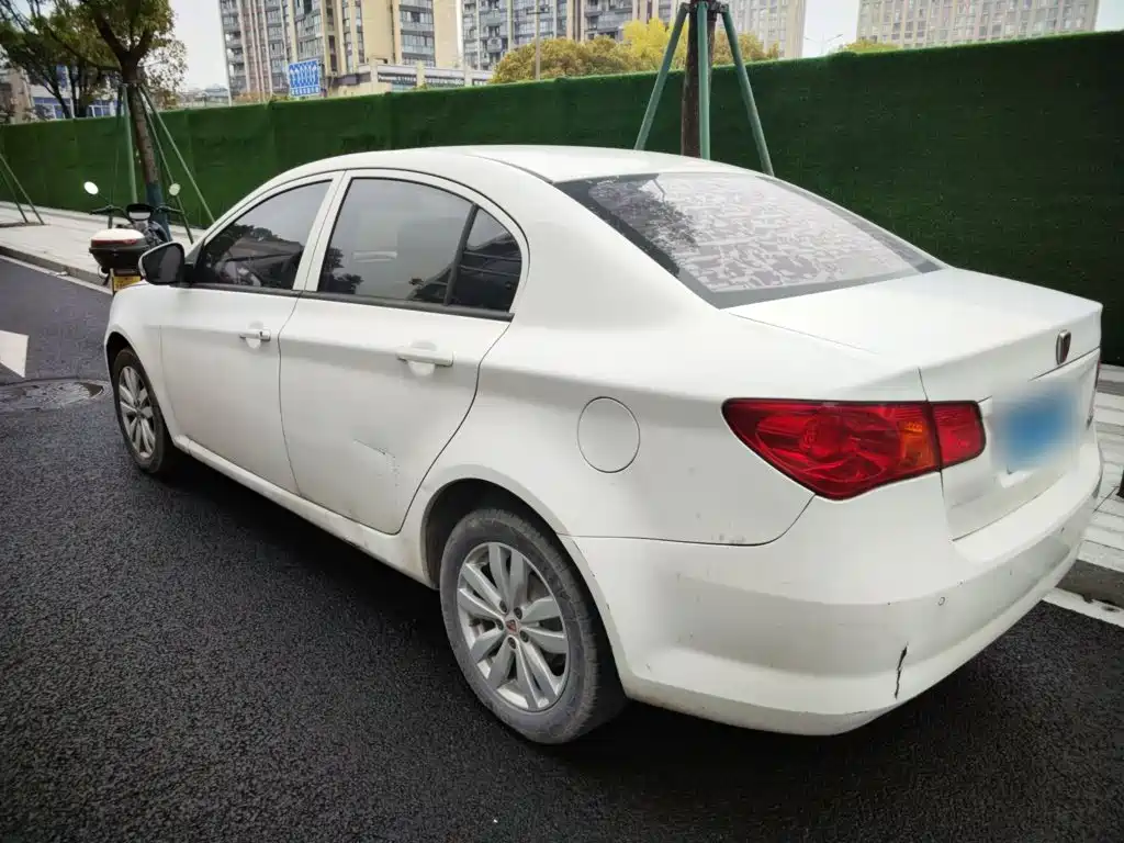 Roewe 350 2015 1.5L MT Luxury