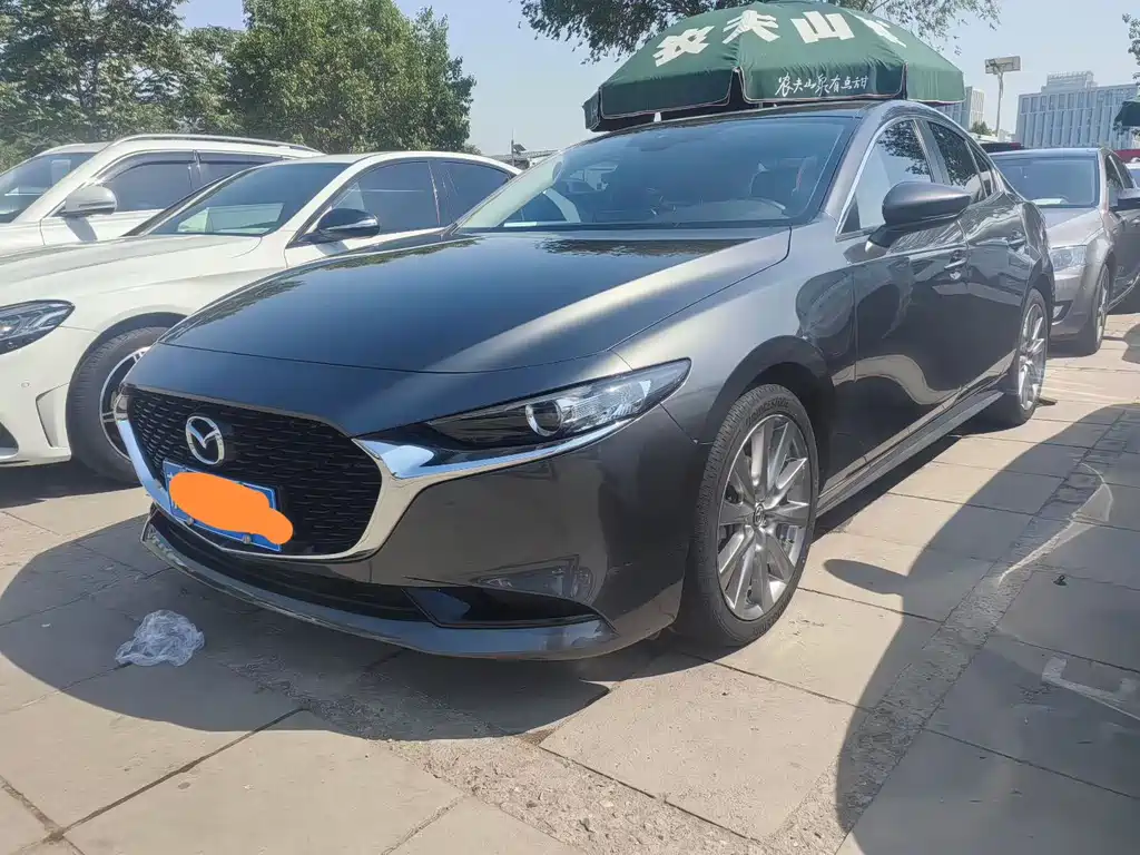 Mazda 3 Axela 2022