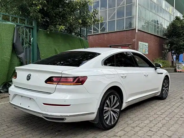 Volkswagen CC — миниатюра 5