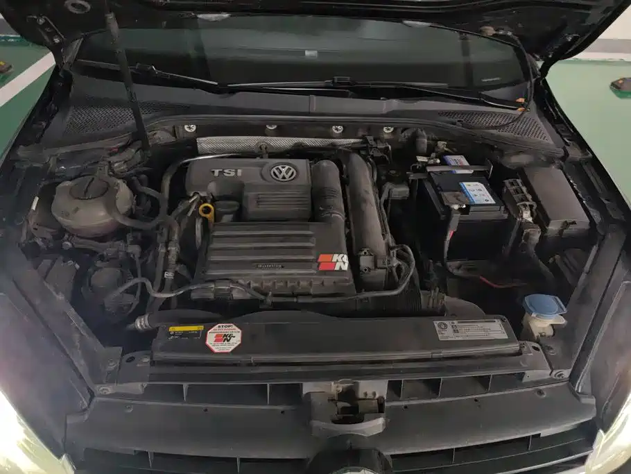 Volkswagen Golf — миниатюра 10