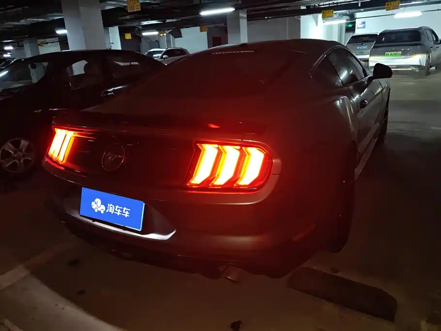 Ford Mustang 2019 2.3L EcoBoost