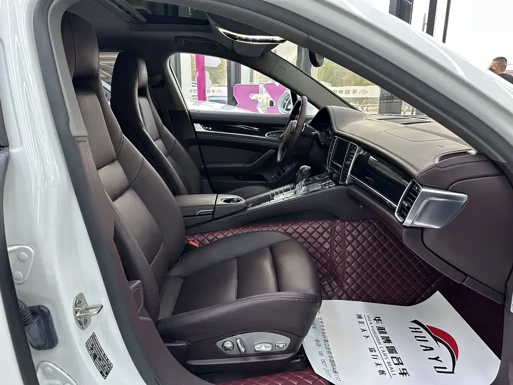 Porsche Panamera 2014 Panamera 4 Executive 3.0T