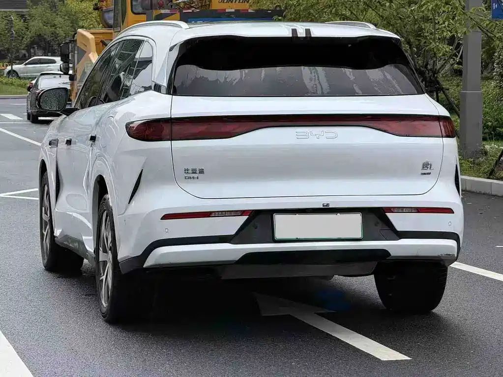 BYD Tang L — миниатюра 5