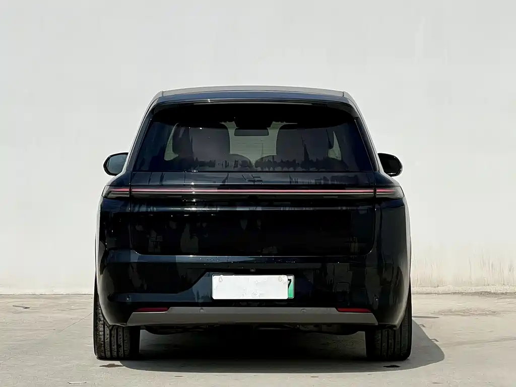 Li Auto Li L8 — миниатюра 4