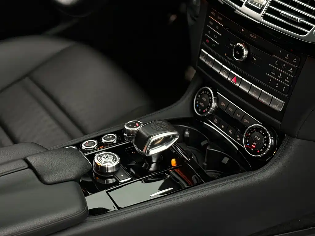 MERCEDES-BENZ CLS AMG