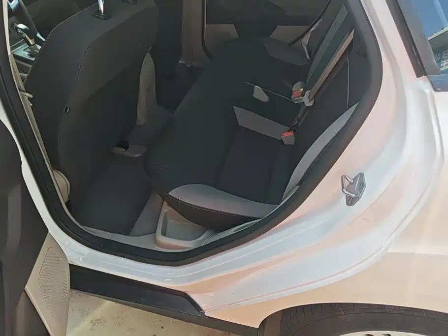 Ford Focus — миниатюра 11