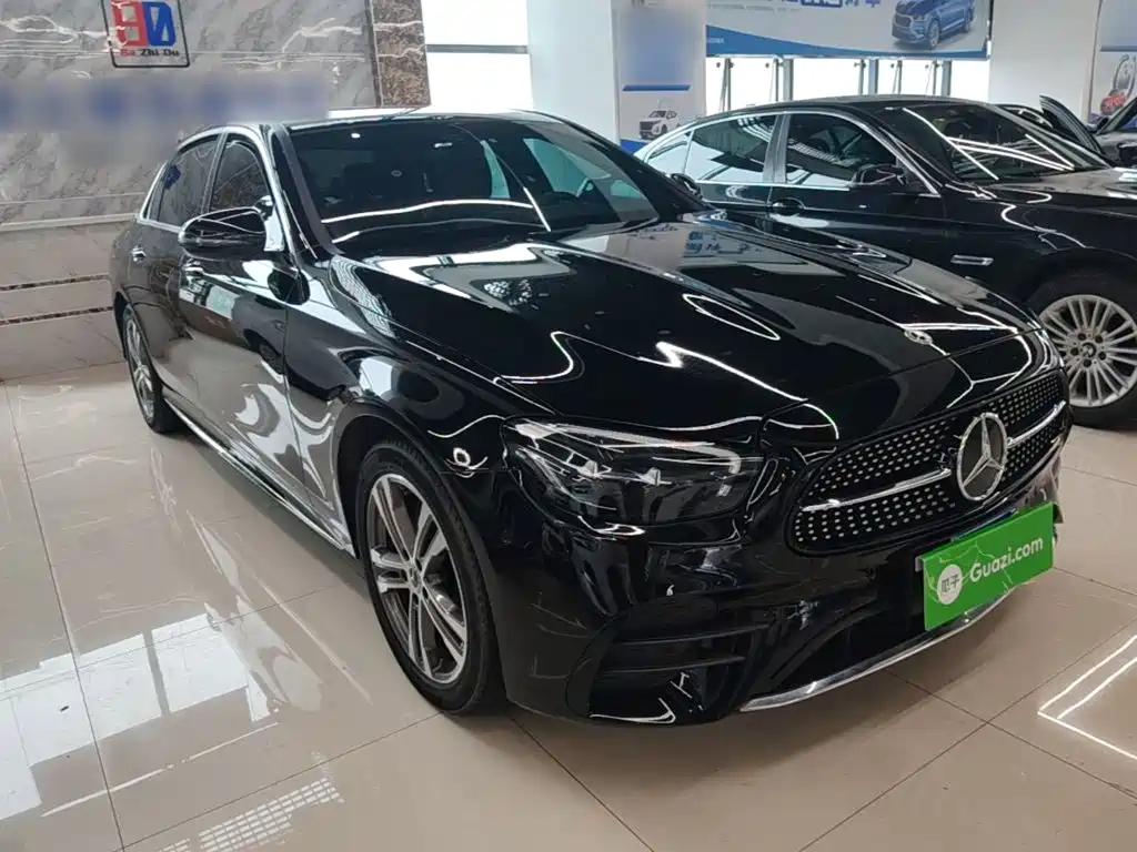Mercedes-Benz E-Class — миниатюра 4