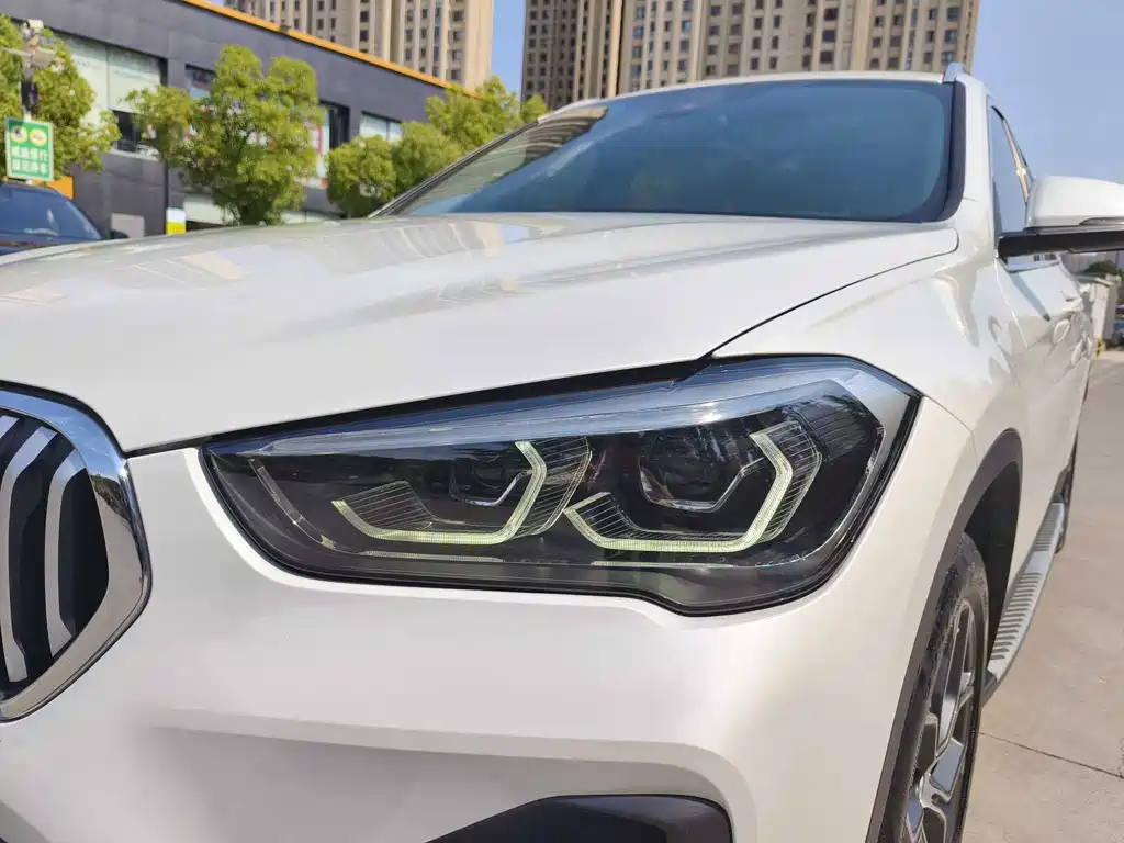 BMW X1 2022 sDrive25Li Lead