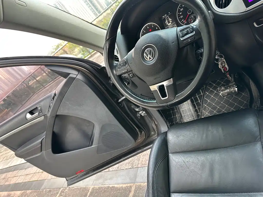 Volkswagen Tiguan — миниатюра 22