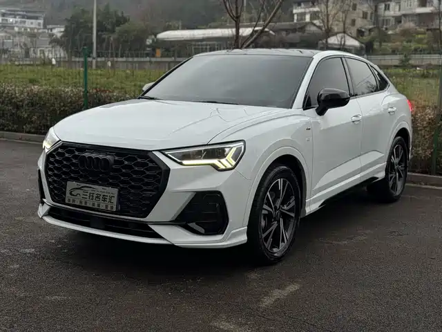 AUDI Q3 SPORTBACK