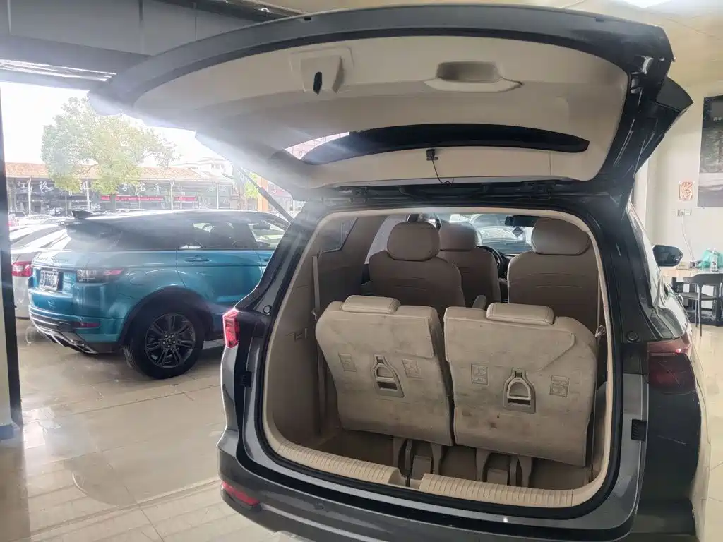 Wuling Victory — миниатюра 19