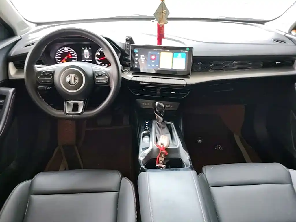 MG MG5 — миниатюра 10