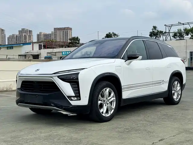 2021 Nio ES8