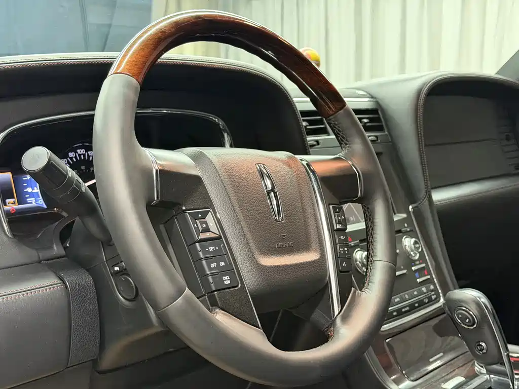 Lincoln Navigator 2016 3.5T AWD